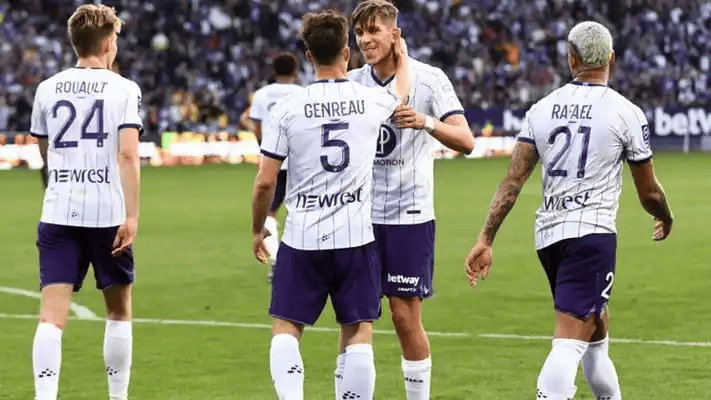 今晚法国杯焦点战，埃因霍温回应争议，媒体盛赞，细节决定成败的简单介绍-开云下载